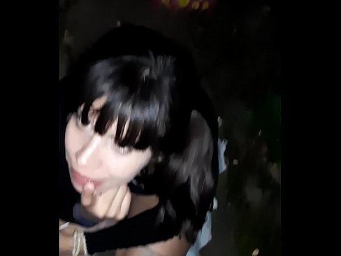 ❤️ Li kolanê di berdêla şêraniyê de penîsê werimî ❤️❌ Pornoya hişk li me ☑